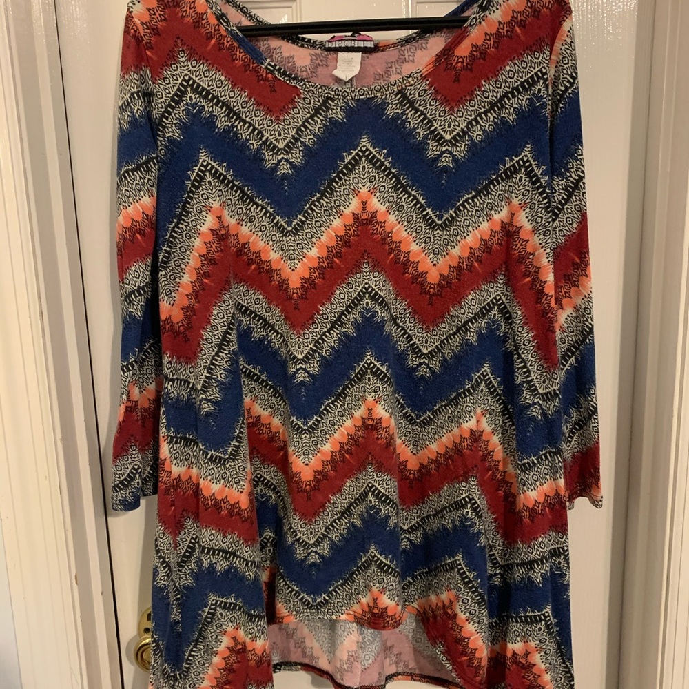 3/4 sleeve chevron top